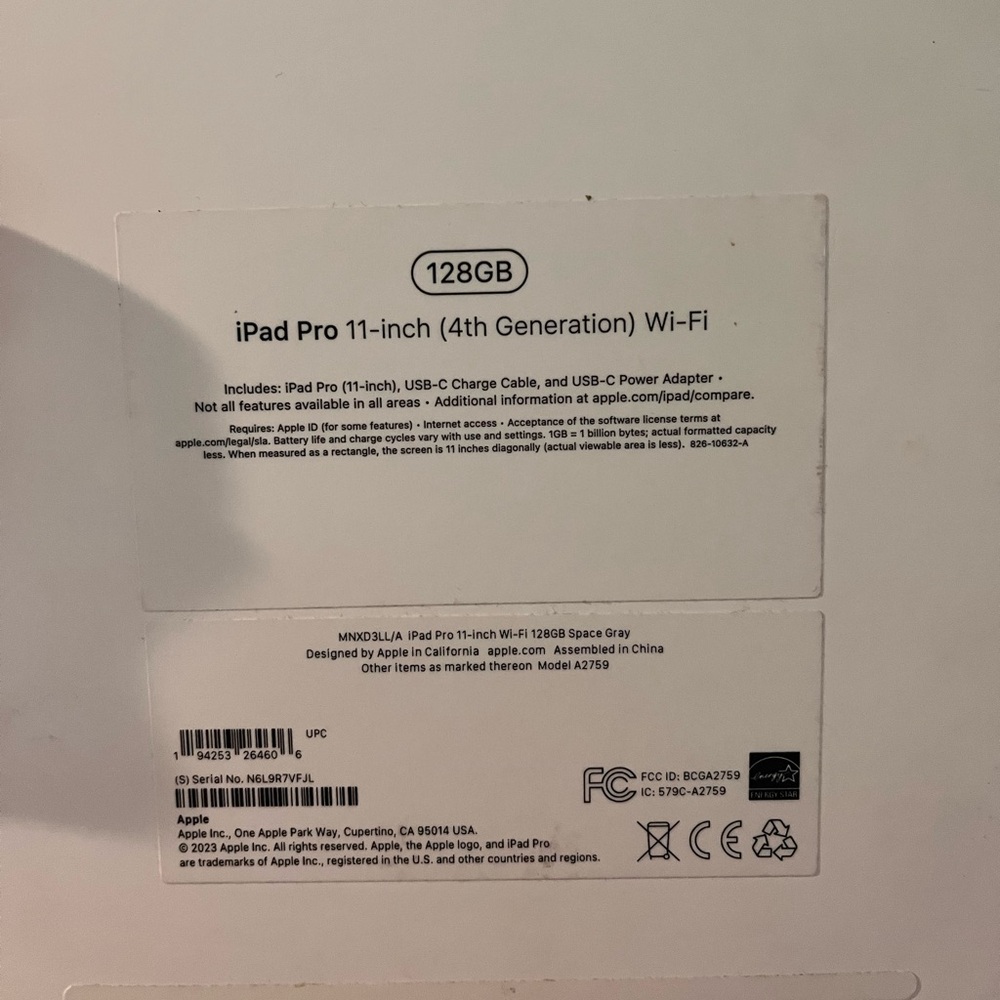 iPad Pro 11” COMBO with keyboard, pencil & mouse // IPad & Pencil almost new